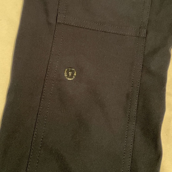 Lululemon training pants - Picture 4 of 4
